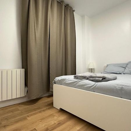 Lacharriere-Logement Entier 38M2 Paris Exterior foto