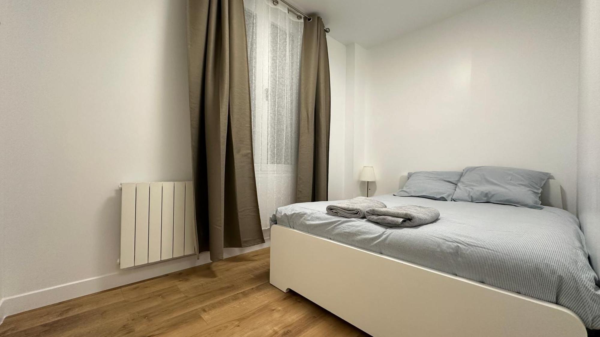 Lacharriere-Logement Entier 38M2 Paris Exterior foto